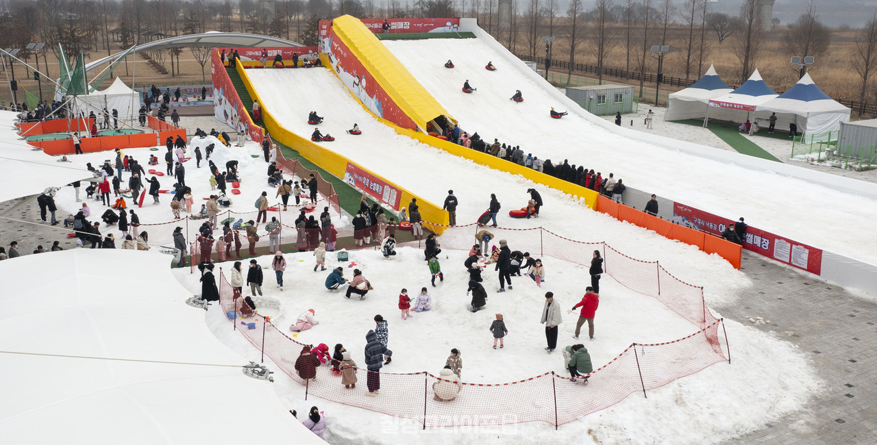 스케이트와 썰매의 환상 콜라보…구미스노우파크 개장